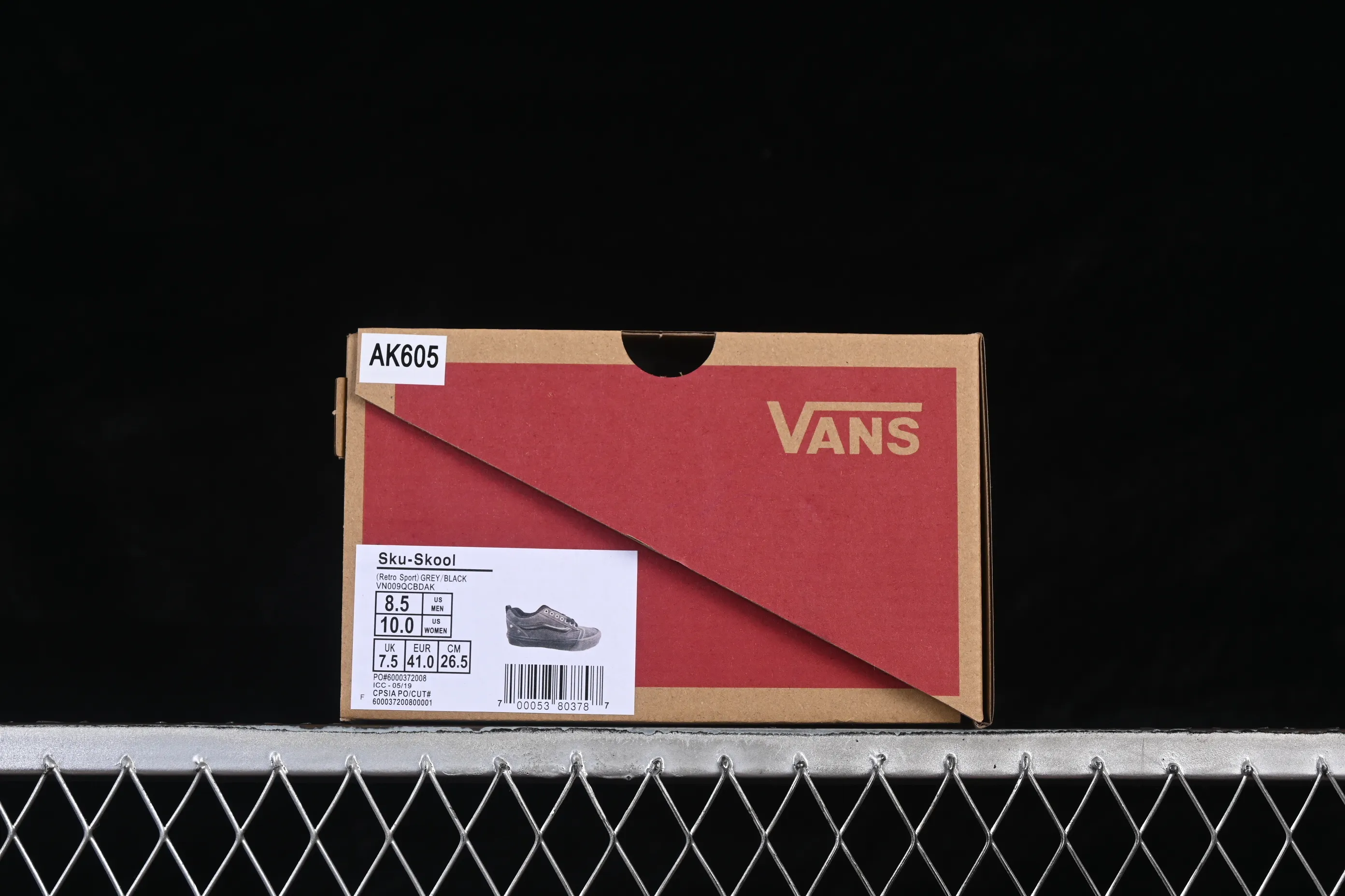 All categories Vans Vans series Vans Low Vans low-top Vans Sku-Skool Vans official low-top casual sneakers VN009QCBDAK